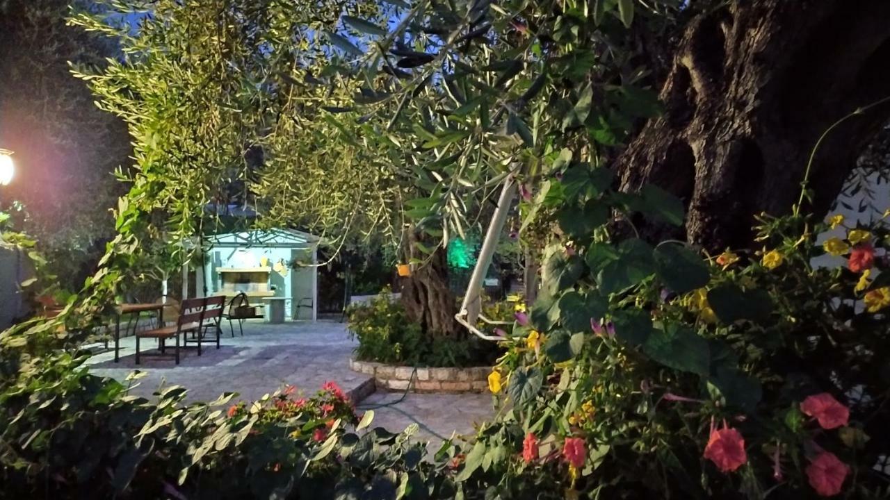 Sivota Apartments Parthenia מראה חיצוני תמונה